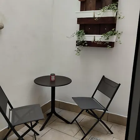 Porta Noa Bed & Breakfast *