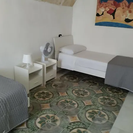 Porta Noa Bed & Breakfast *