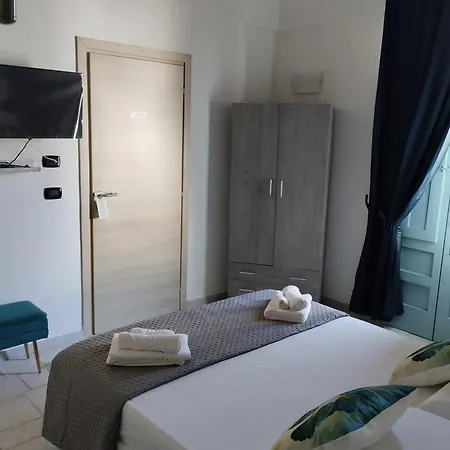 Porta Noa *